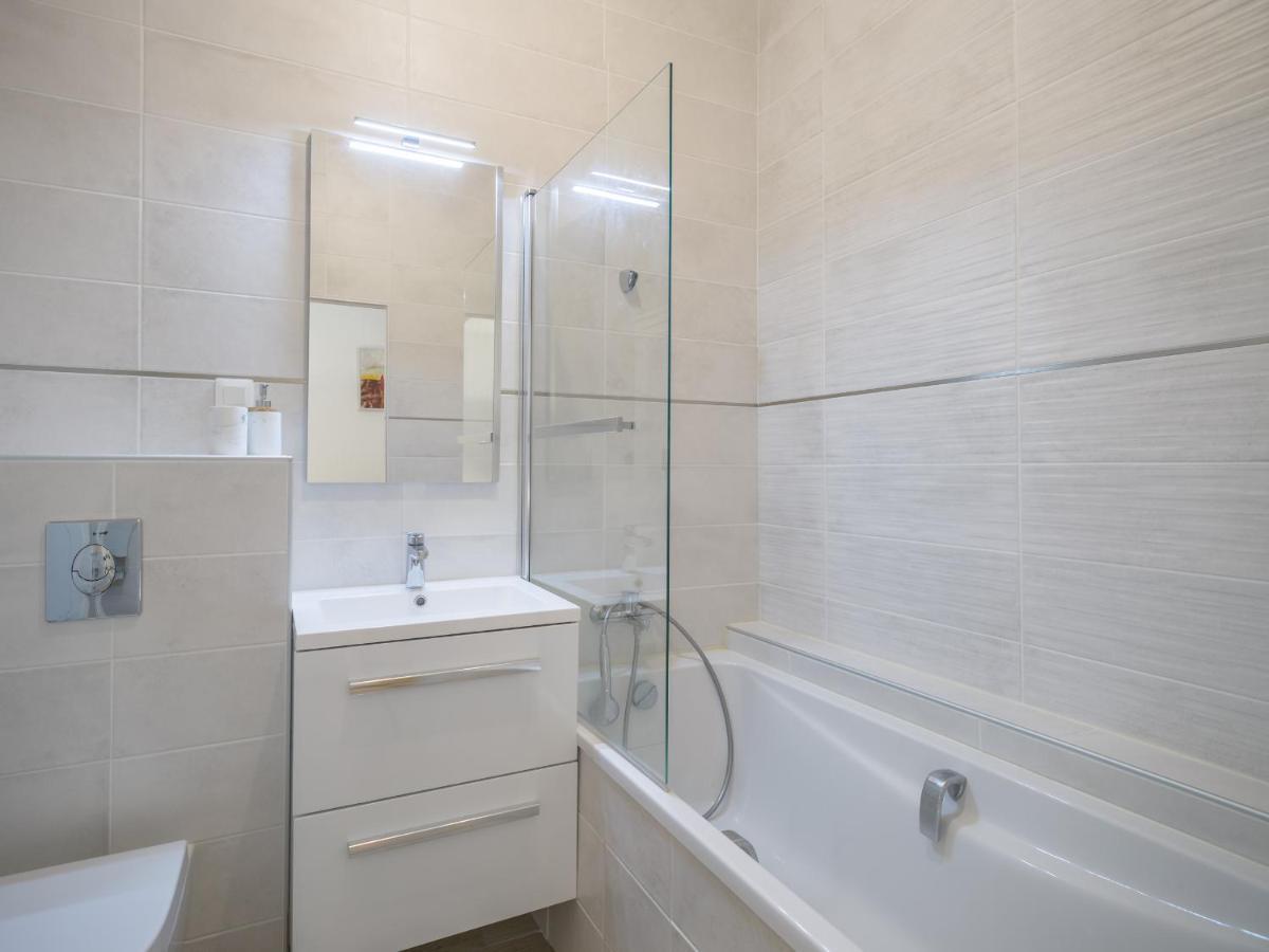 Loft Courtalon - Haut Standing - Patio - Parking Prives Apartman Troyes Kültér fotó