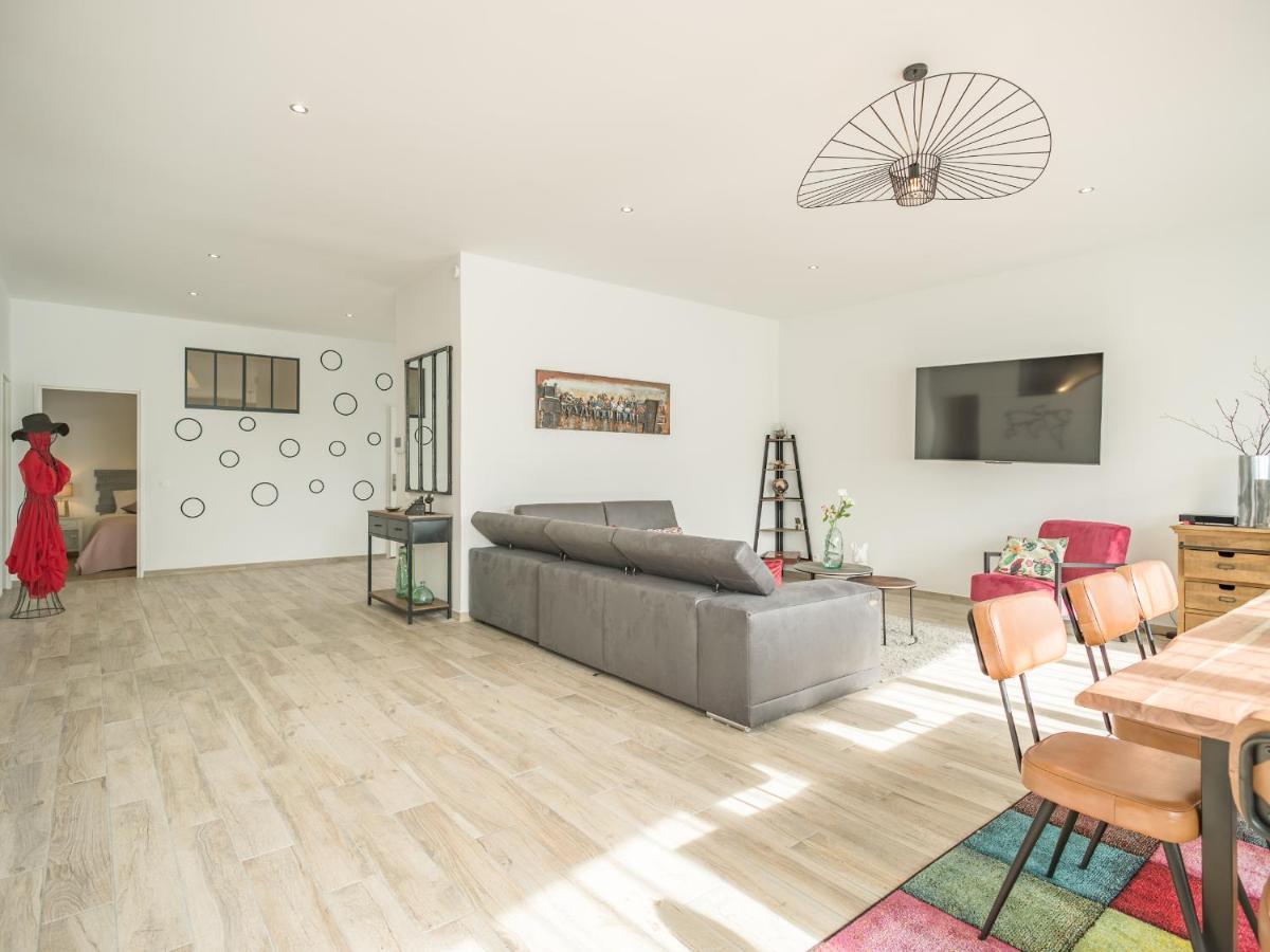 Loft Courtalon - Haut Standing - Patio - Parking Prives Apartman Troyes Kültér fotó