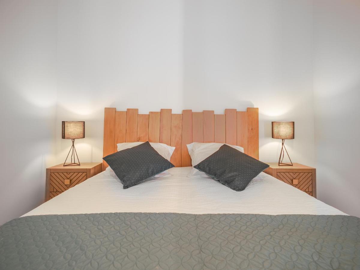 Loft Courtalon - Haut Standing - Patio - Parking Prives Apartman Troyes Kültér fotó